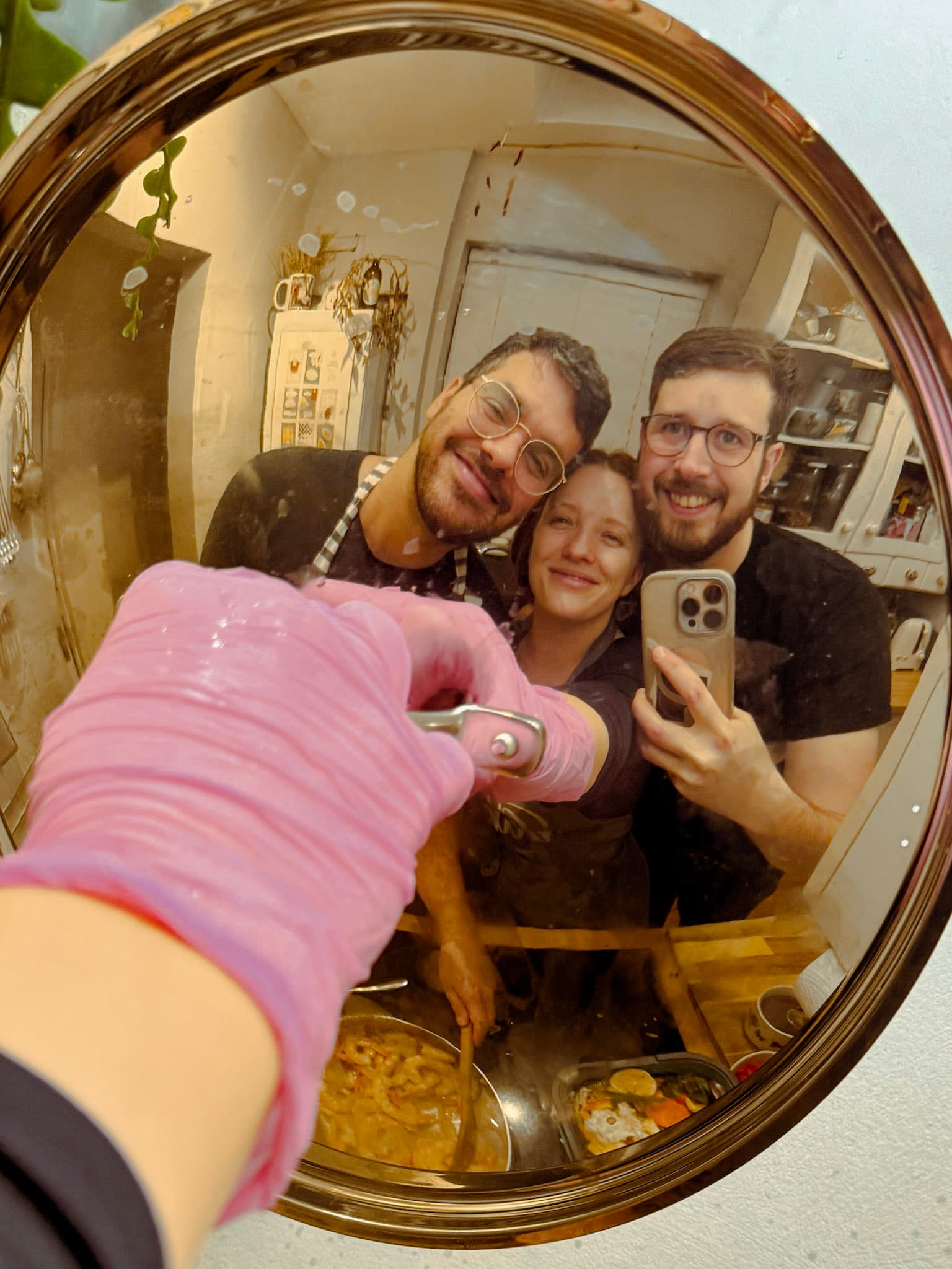 Pan Lid Reflection Selfie